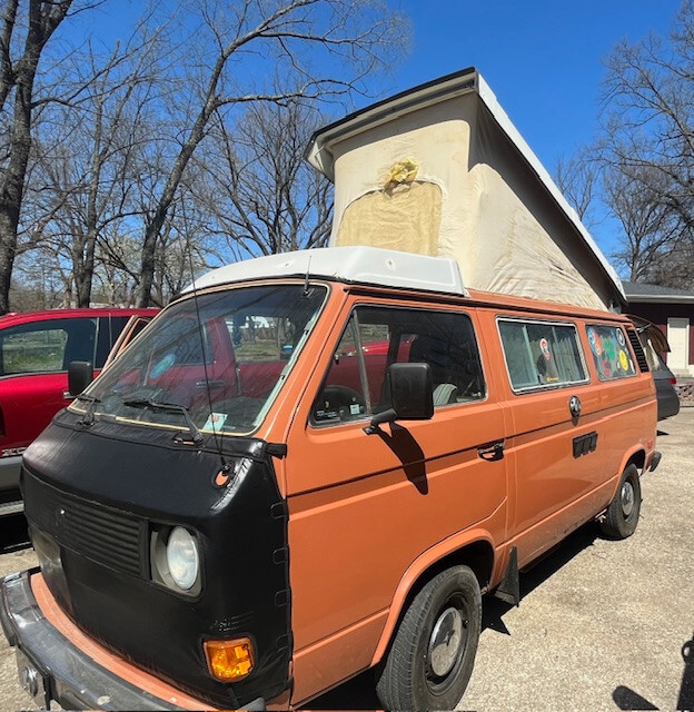 Volkswagen-BusVanagon-1983-Van-Camper-3
