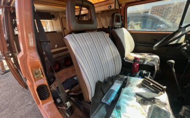 Volkswagen-BusVanagon-1983-Van-Camper-5