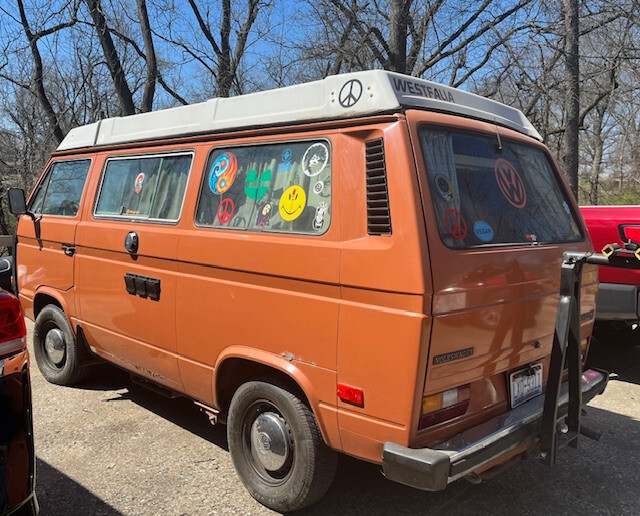 Volkswagen Bus/Vanagon 1983 Van Camper