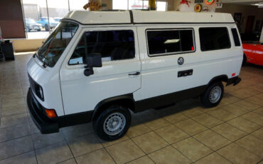 Volkswagen-BusVanagon-1984-Classic-Car-2