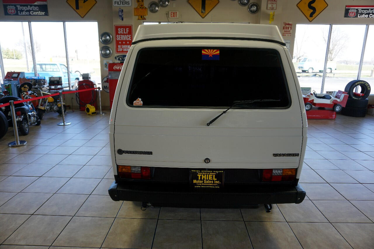 Volkswagen-BusVanagon-1984-Classic-Car-5