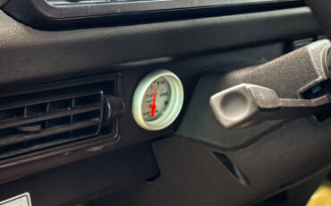 Volkswagen-BusVanagon-1984-Minivan-20
