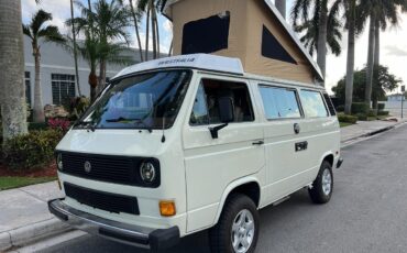 Volkswagen-BusVanagon-1984-van-3