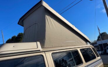 Volkswagen-BusVanagon-1986-Van-Camper-12