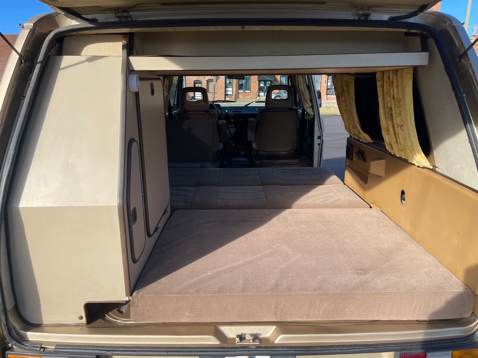 Volkswagen-BusVanagon-1986-Van-Camper-8