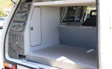 Volkswagen-BusVanagon-1989-Van-Camper-3