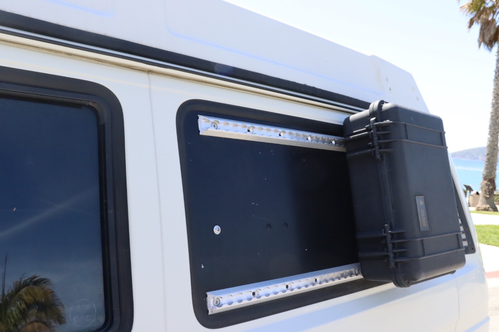Volkswagen-BusVanagon-1989-Van-Camper-4