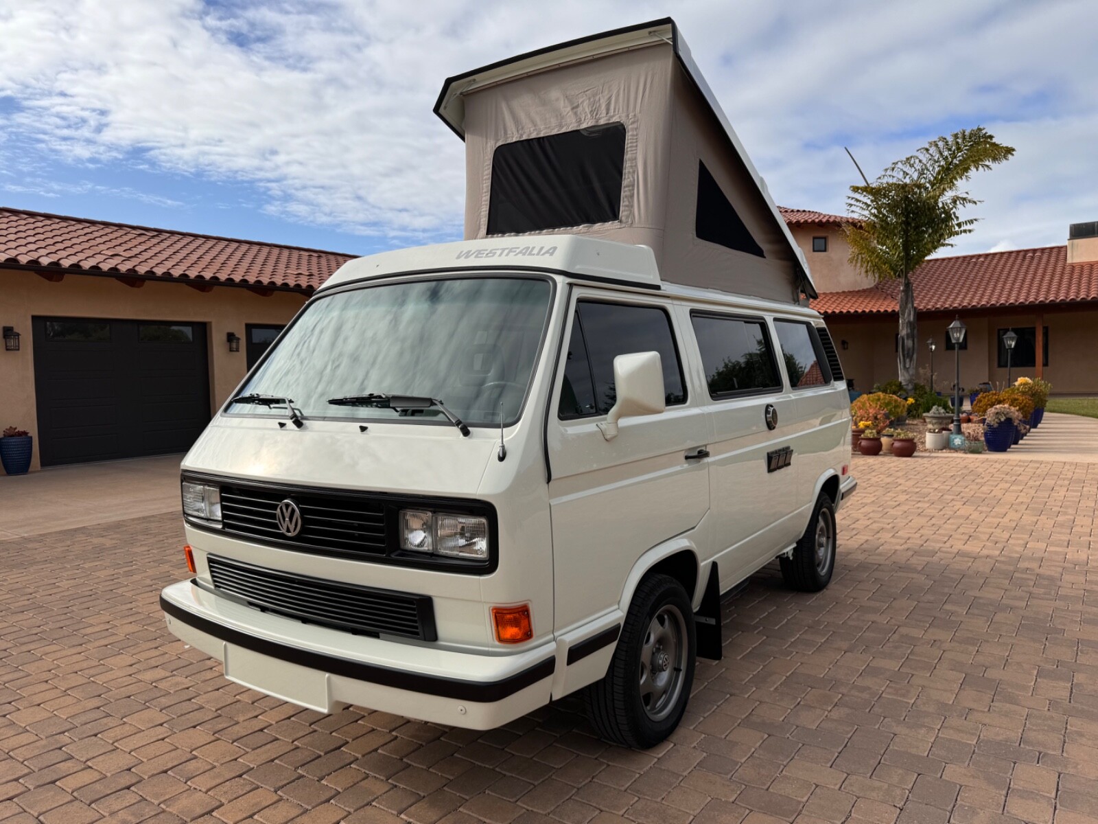 Volkswagen-BusVanagon-1990-Van-Camper