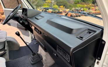 Volkswagen-BusVanagon-1990-Van-Camper-12