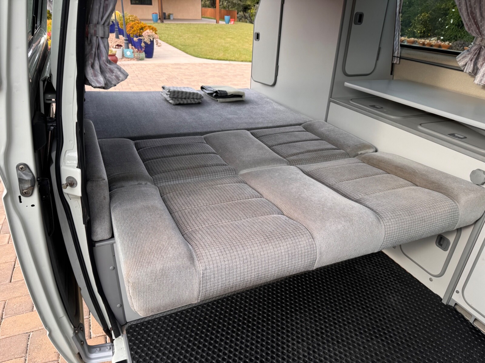 Volkswagen-BusVanagon-1990-Van-Camper-14