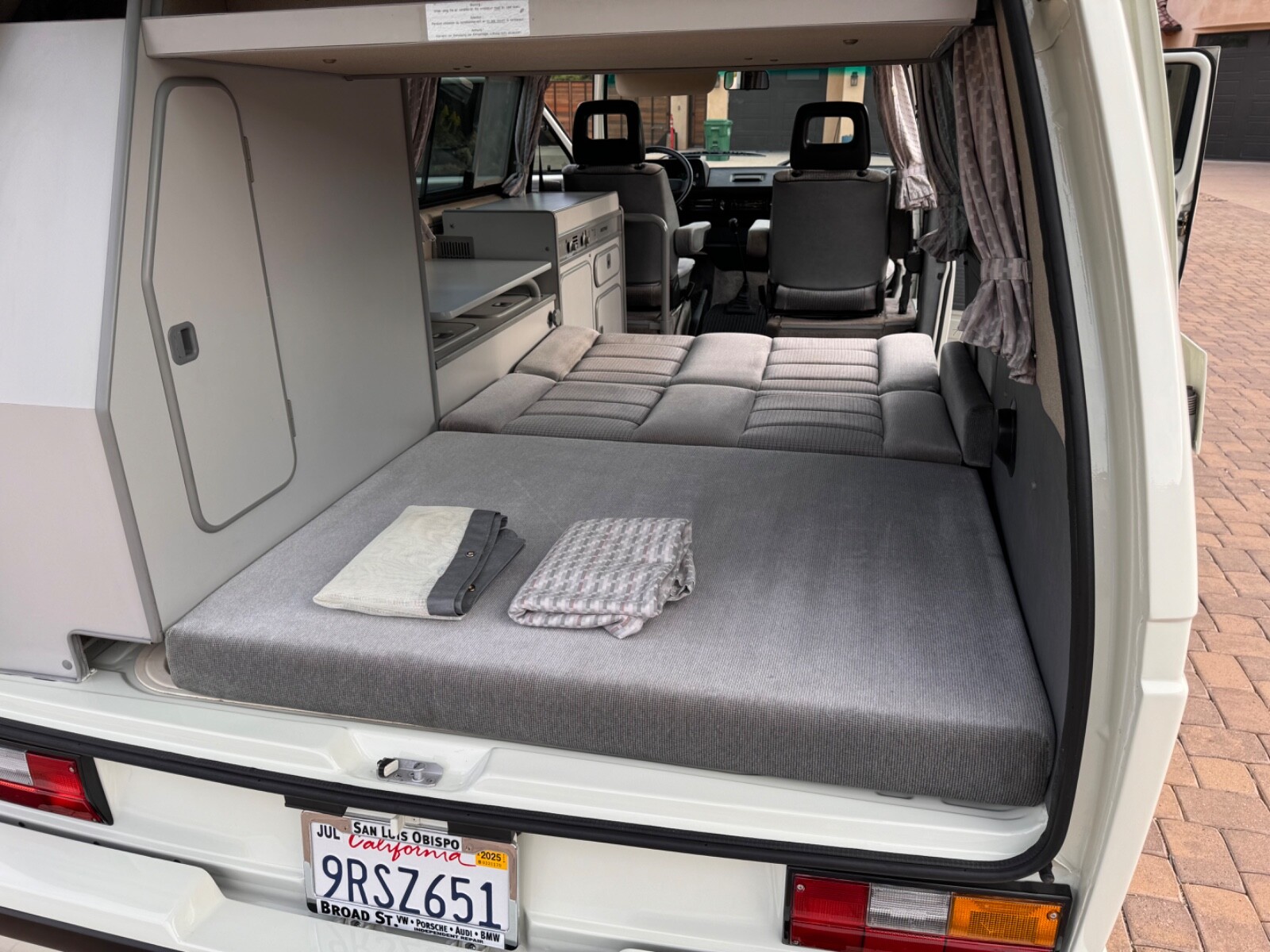 Volkswagen-BusVanagon-1990-Van-Camper-15