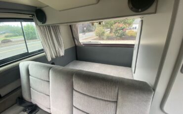 Volkswagen-BusVanagon-1990-Van-Camper-2