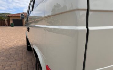 Volkswagen-BusVanagon-1990-Van-Camper-32