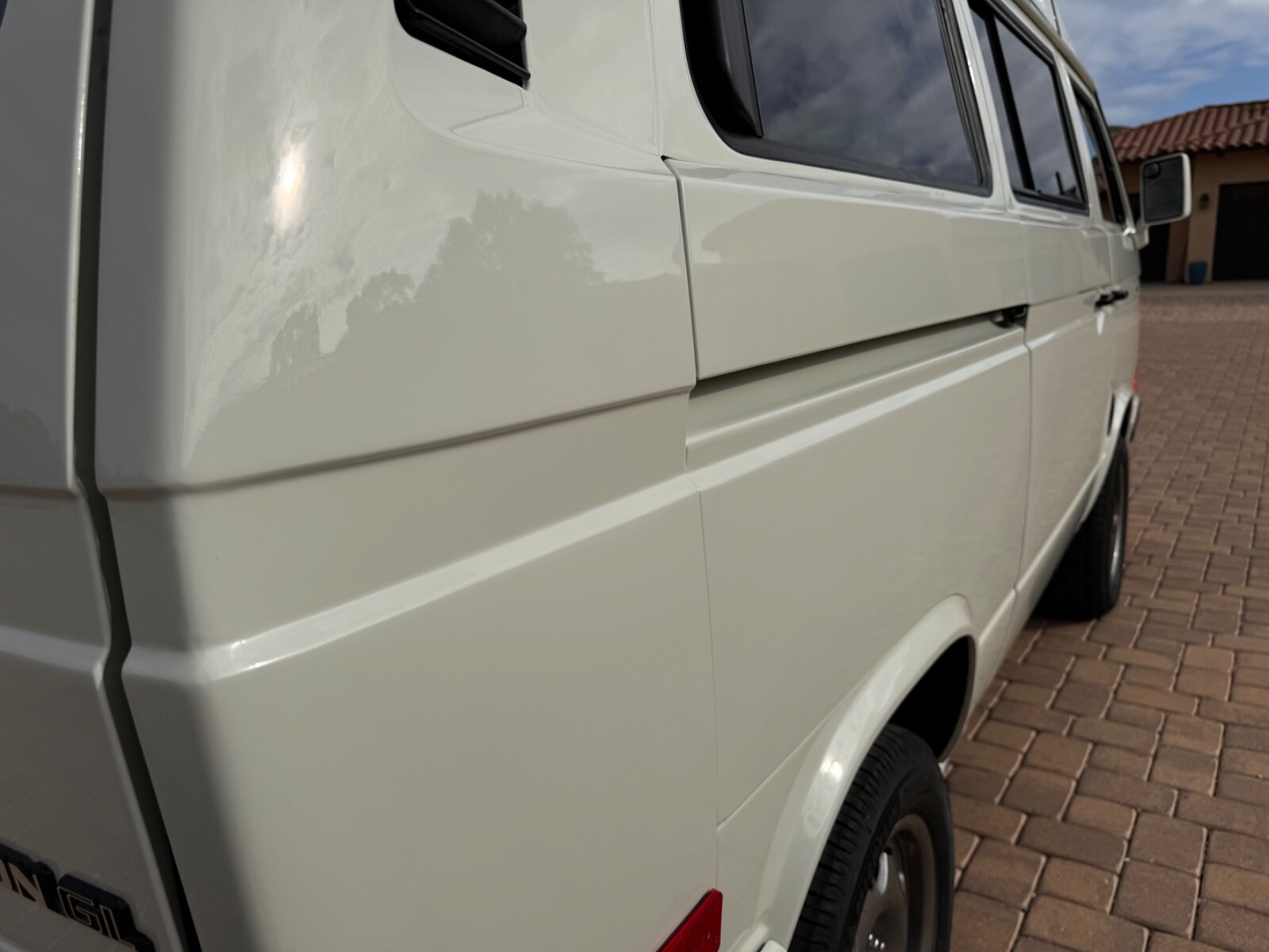 Volkswagen-BusVanagon-1990-Van-Camper-33
