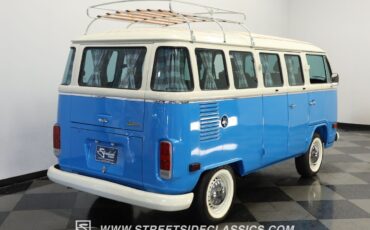 Volkswagen-BusVanagon-1994-Van-10