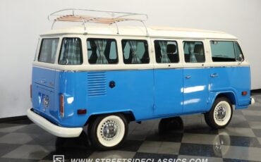 Volkswagen-BusVanagon-1994-Van-11
