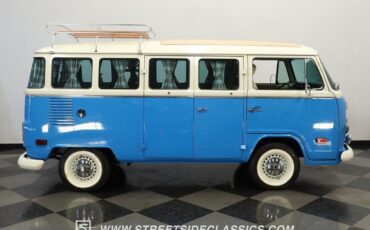 Volkswagen-BusVanagon-1994-Van-12