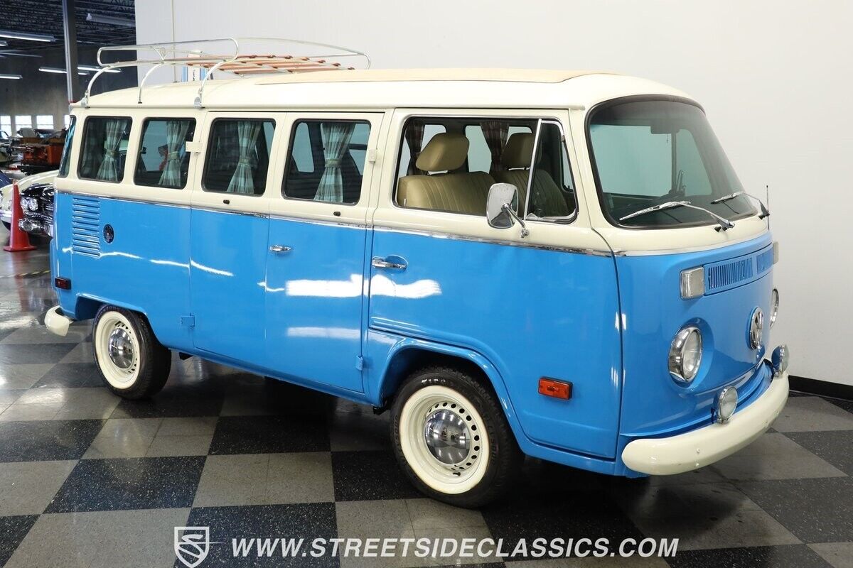 Volkswagen-BusVanagon-1994-Van-13
