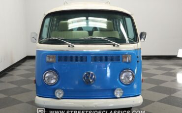 Volkswagen-BusVanagon-1994-Van-15
