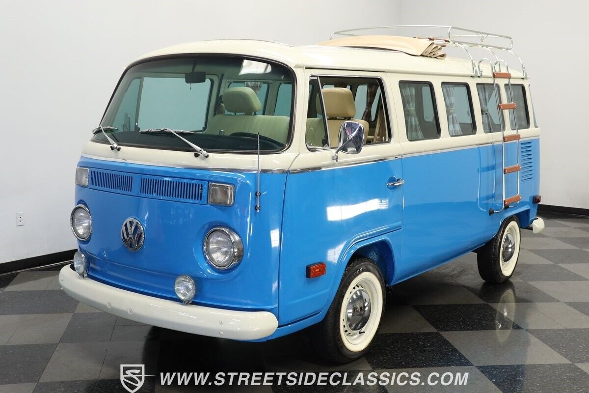 Volkswagen-BusVanagon-1994-Van-17