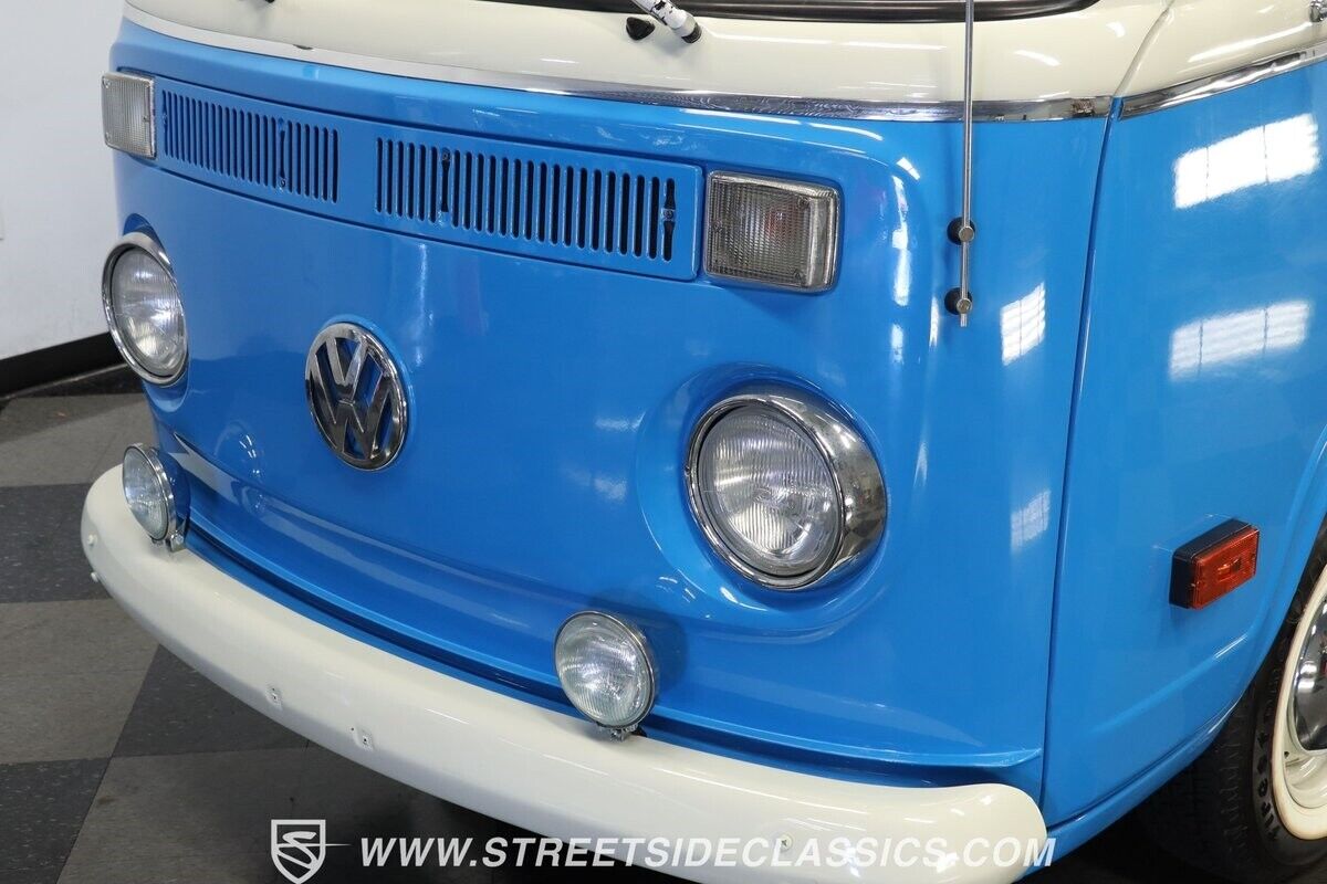 Volkswagen-BusVanagon-1994-Van-19
