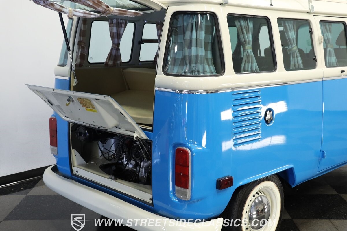 Volkswagen-BusVanagon-1994-Van-30