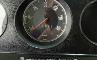 Volkswagen-BusVanagon-1994-Van-37