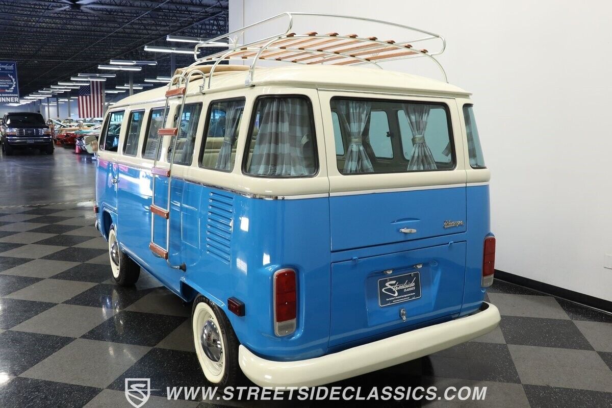 Volkswagen-BusVanagon-1994-Van-7