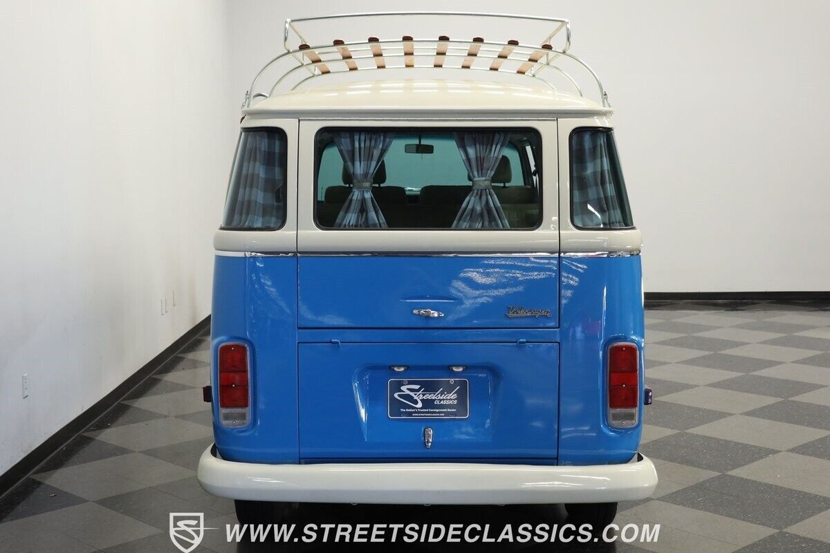 Volkswagen-BusVanagon-1994-Van-8