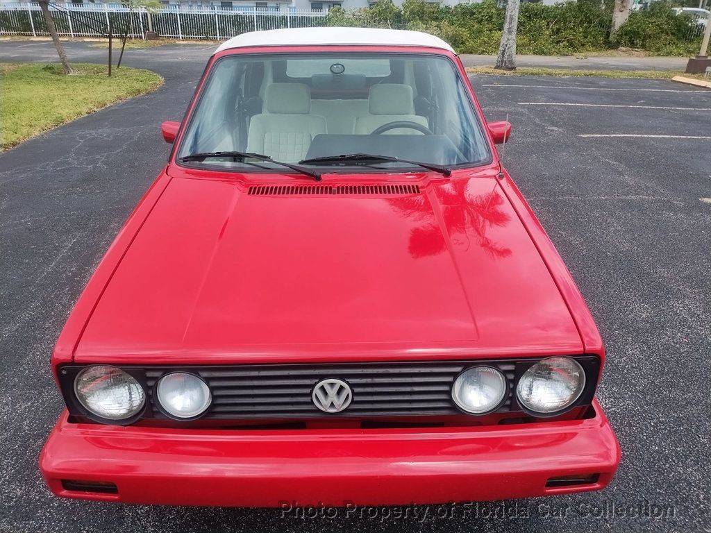 Volkswagen-Cabrio-1990-Convertible-8
