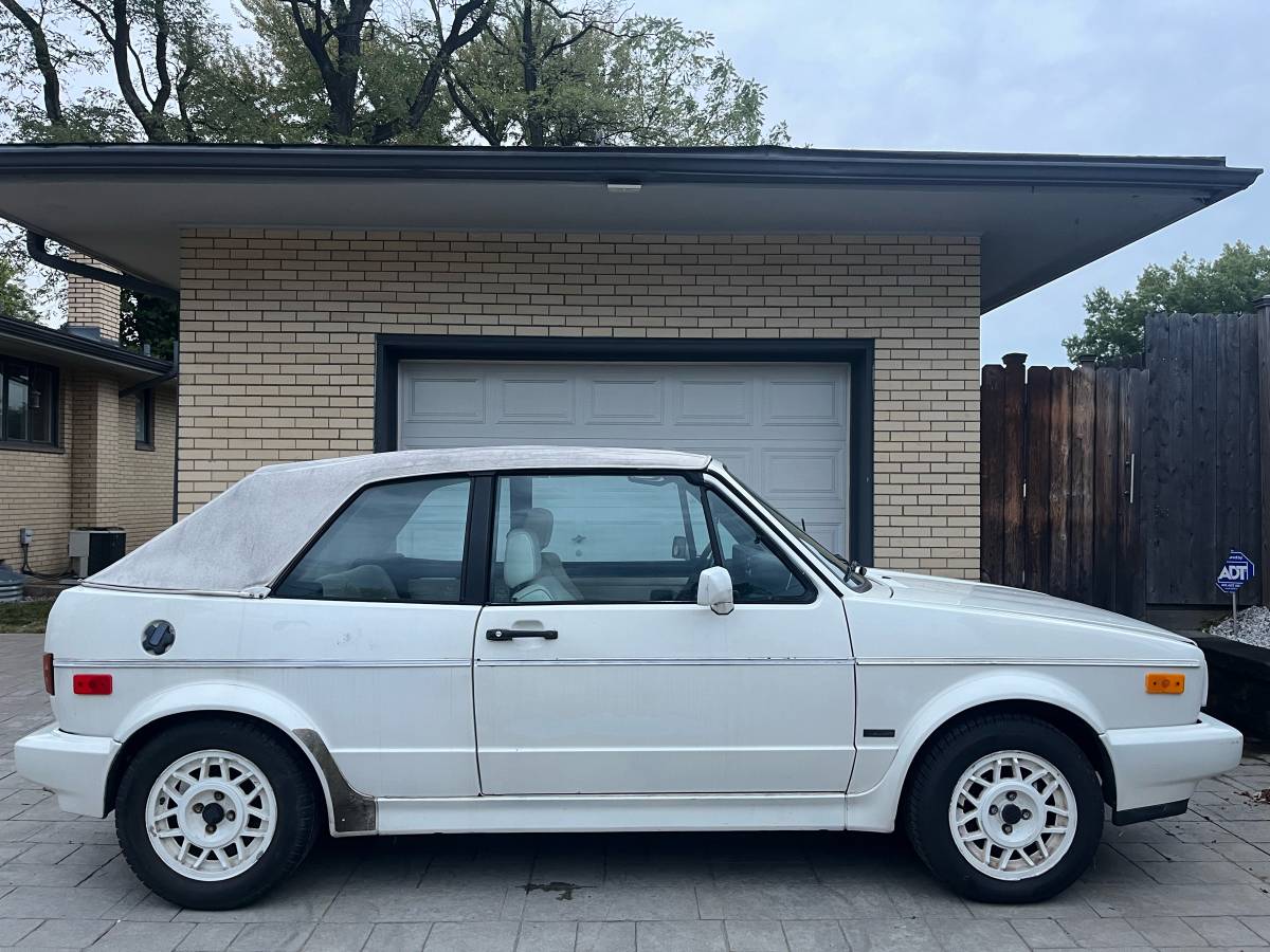 Volkswagen-Cabriolet-1989-white-2