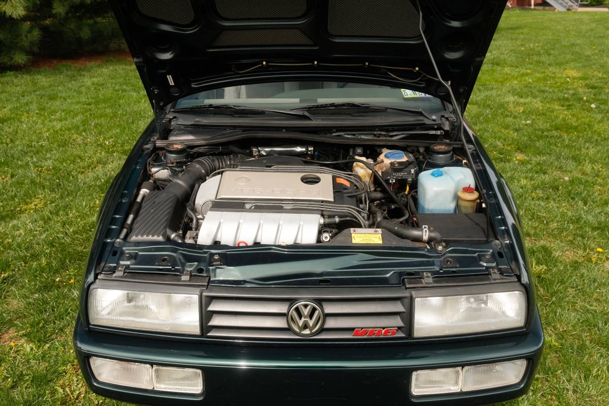 Volkswagen-Corrado-1993-green-21