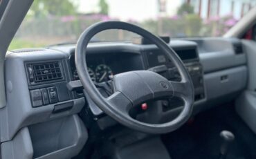 Volkswagen-EuroVan-1991-Van-Camper-13