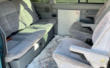 Volkswagen-EuroVan-1993-5