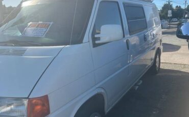 Volkswagen-Eurovan-camper-1995-4