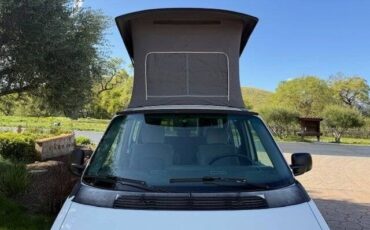 Volkswagen-Eurovan-mv-weekender-1993-white-15