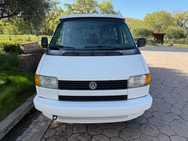 Volkswagen-Eurovan-mv-weekender-1993-white-20