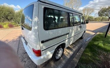 Volkswagen-Eurovan-mv-weekender-1993-white-21