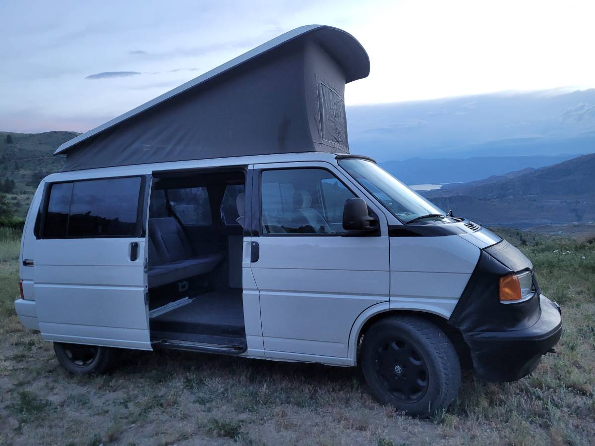 Volkswagen-Eurovan-weekender-1993-white-20
