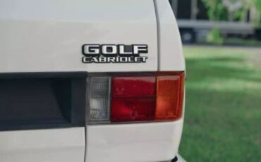 Volkswagen-Golf-1992-14
