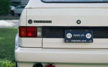 Volkswagen-Golf-1992-16