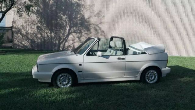 Volkswagen-Golf-1992-5