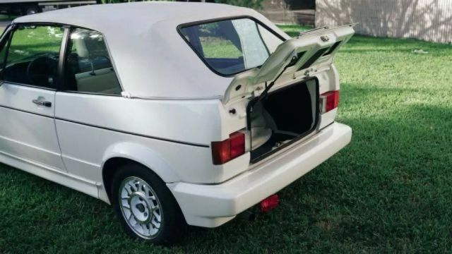Volkswagen-Golf-1992-9