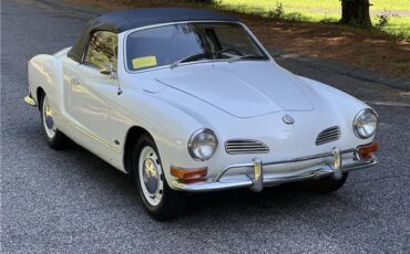 Volkswagen-Karman-Ghia-Convertible-1971-1