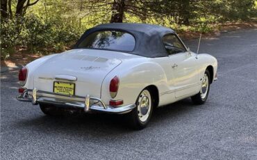 Volkswagen-Karman-Ghia-Convertible-1971-10