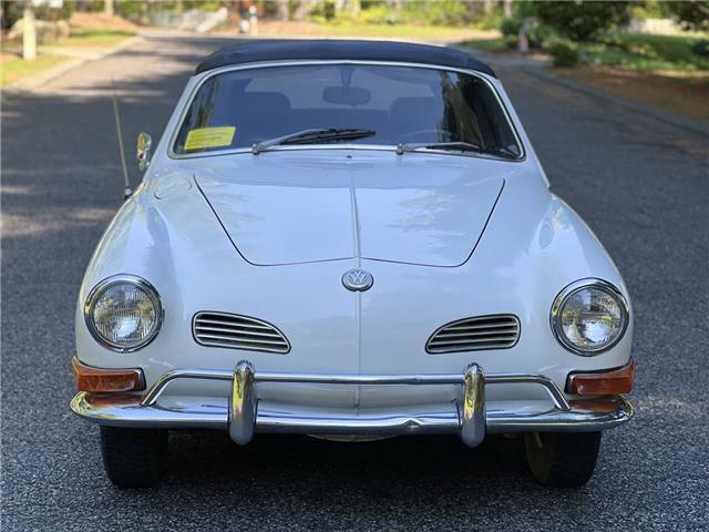 Volkswagen-Karman-Ghia-Convertible-1971-2