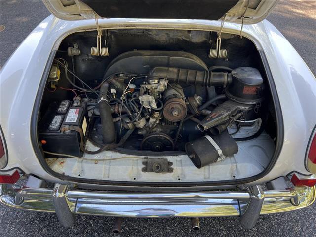 Volkswagen-Karman-Ghia-Convertible-1971-22