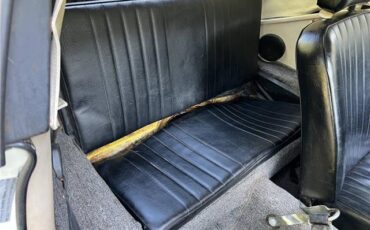 Volkswagen-Karman-Ghia-Convertible-1971-27