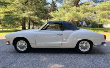 Volkswagen-Karman-Ghia-Convertible-1971-4