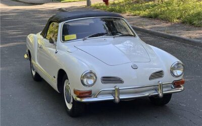 Volkswagen Karman Ghia Convertible 1971 --